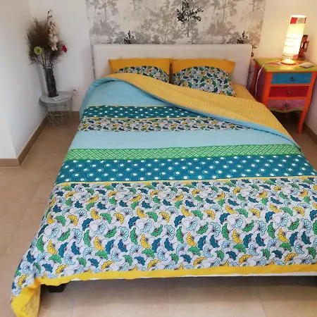 Hotes Jacuzzi Climatiseur Provence 3*