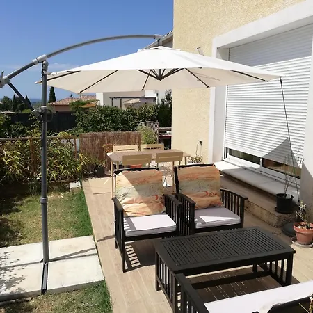 Hotes Jacuzzi Climatiseur Provence Bed and breakfast Tulette