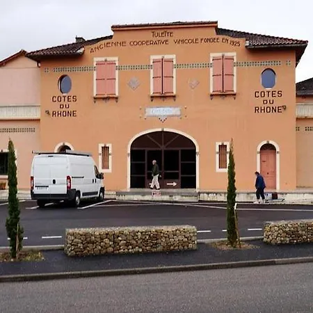 ベッド・アンド・ブレックファスト Hotes Jacuzzi Climatiseur Provence 3*