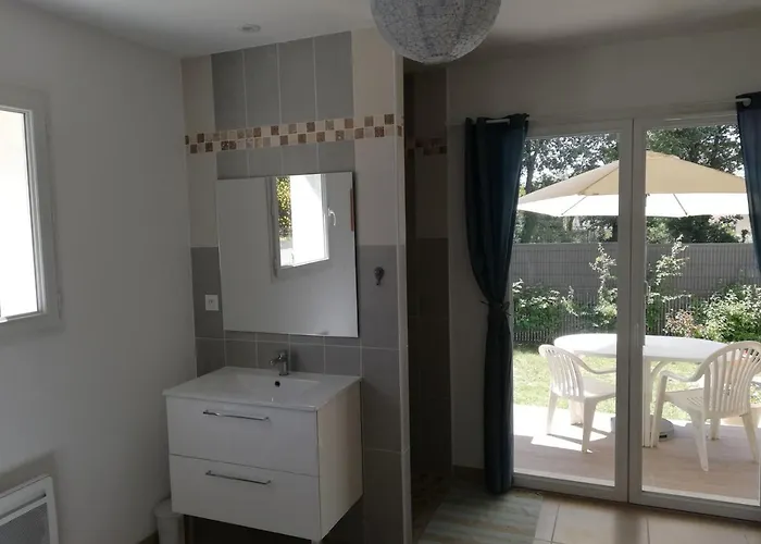 Hotes Jacuzzi Climatiseur Provence