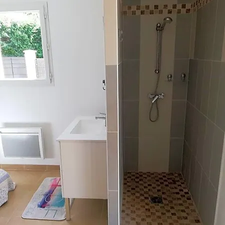 Hotes Jacuzzi Climatiseur Provence
