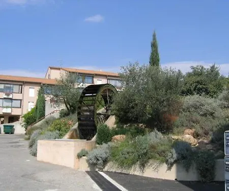 Hotes Jacuzzi Climatiseur Provence 3*